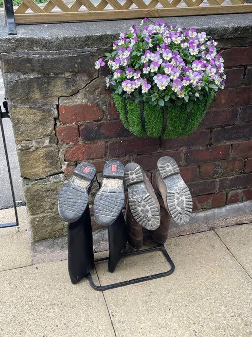Cute And Cosy 2 Bed Cottage Honley Bagian luar foto
