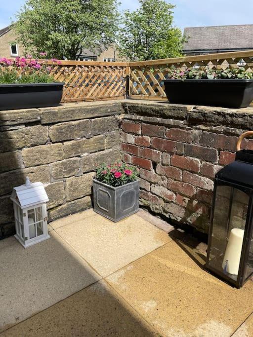 Cute And Cosy 2 Bed Cottage Honley Bagian luar foto