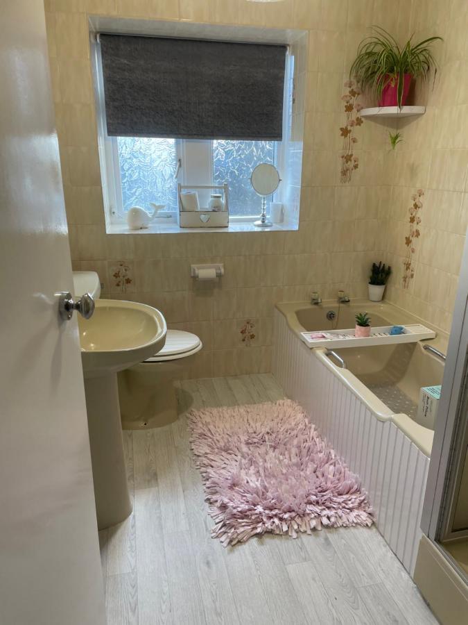 Cute And Cosy 2 Bed Cottage Honley Bagian luar foto