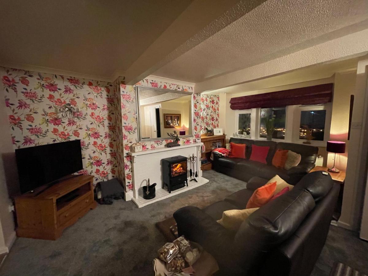 Cute And Cosy 2 Bed Cottage Honley Bagian luar foto