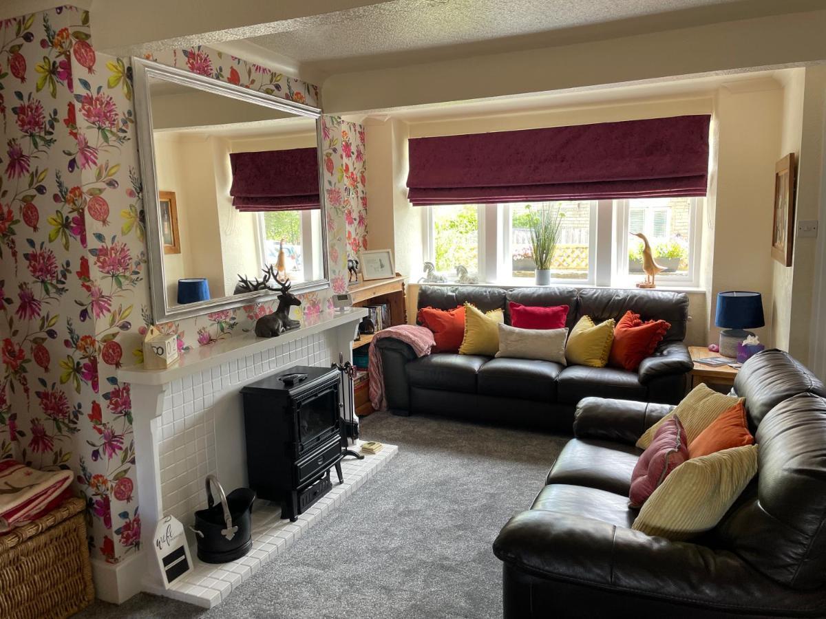 Cute And Cosy 2 Bed Cottage Honley Bagian luar foto