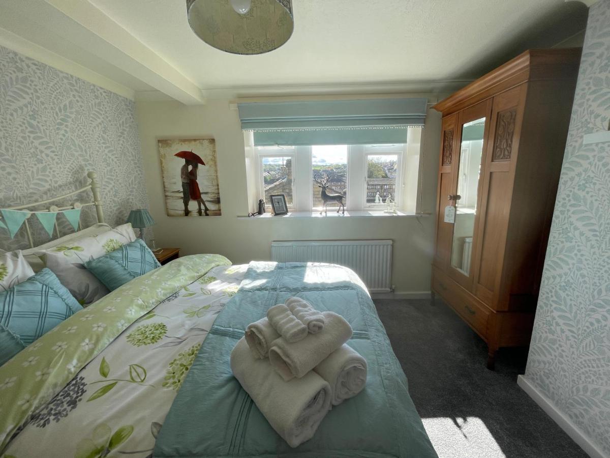 Cute And Cosy 2 Bed Cottage Honley Bagian luar foto