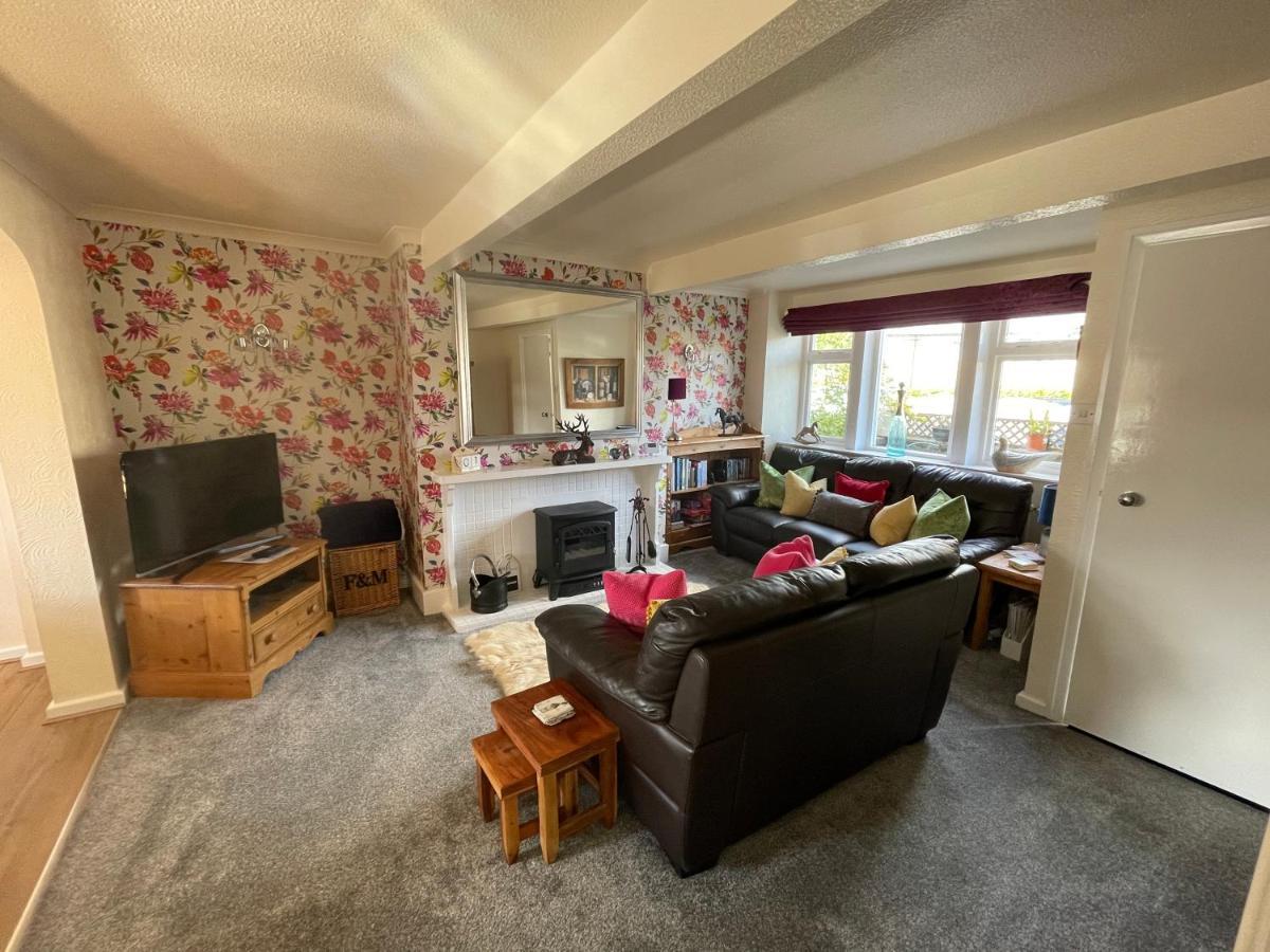 Cute And Cosy 2 Bed Cottage Honley Bagian luar foto