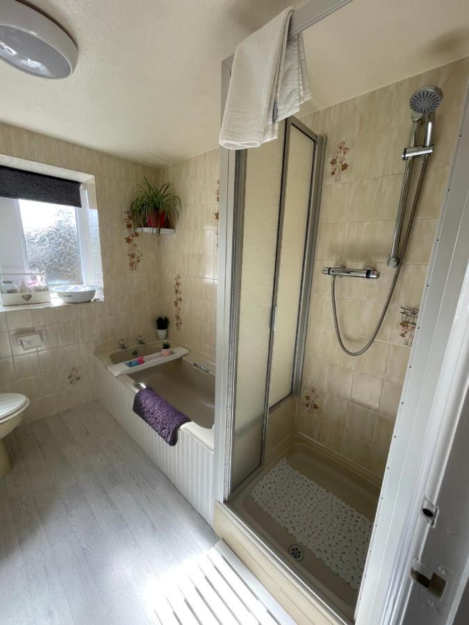 Cute And Cosy 2 Bed Cottage Honley Bagian luar foto