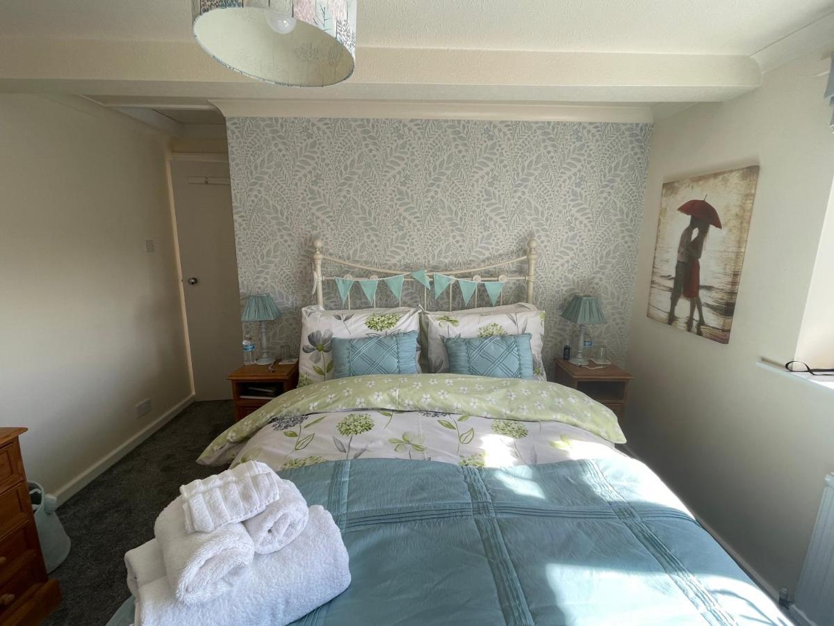 Cute And Cosy 2 Bed Cottage Honley Bagian luar foto